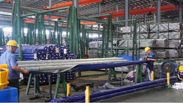 看懂材質(zhì)書(shū):選購(gòu)不銹鋼管,為何不能只看“304”這個(gè)標(biāo)簽? 看懂材質(zhì)書(shū):選購(gòu)不銹鋼管,為何不能只看“304”這個(gè)標(biāo)簽?